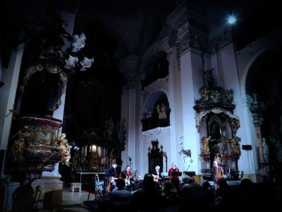 2025-10/1760980784_sirky1