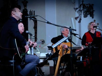 2025-10/1760980785_sirky5